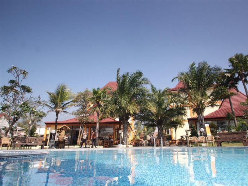 Ciptaningati Hotel Batu  Extérieur photo