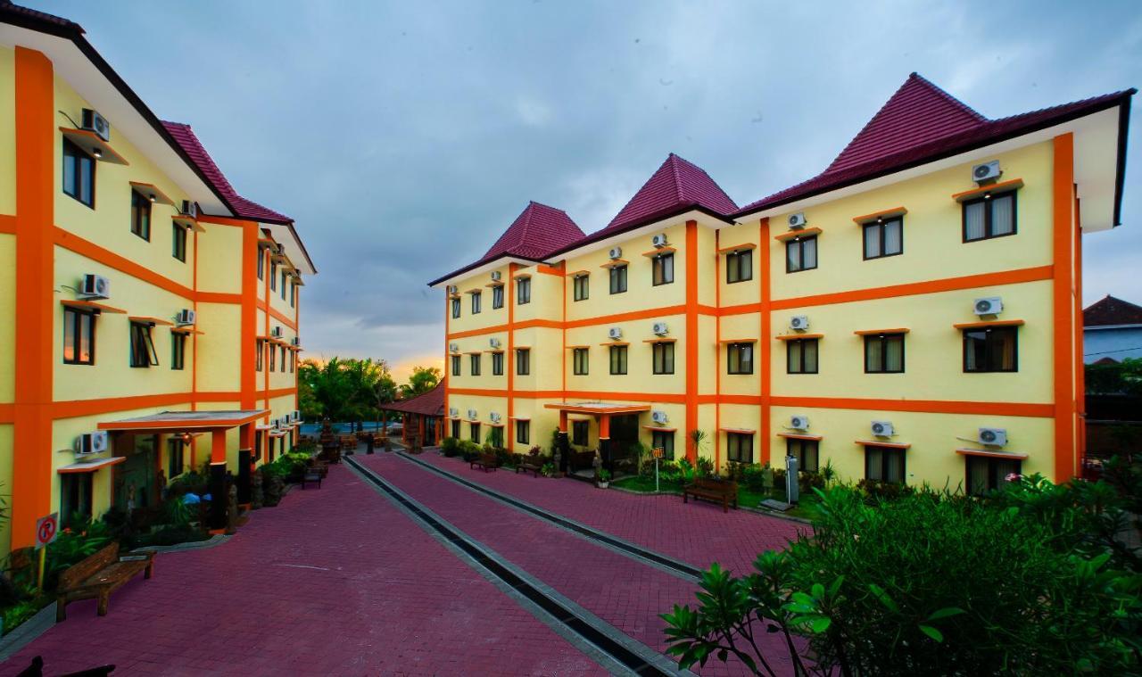 Ciptaningati Hotel Batu  Extérieur photo